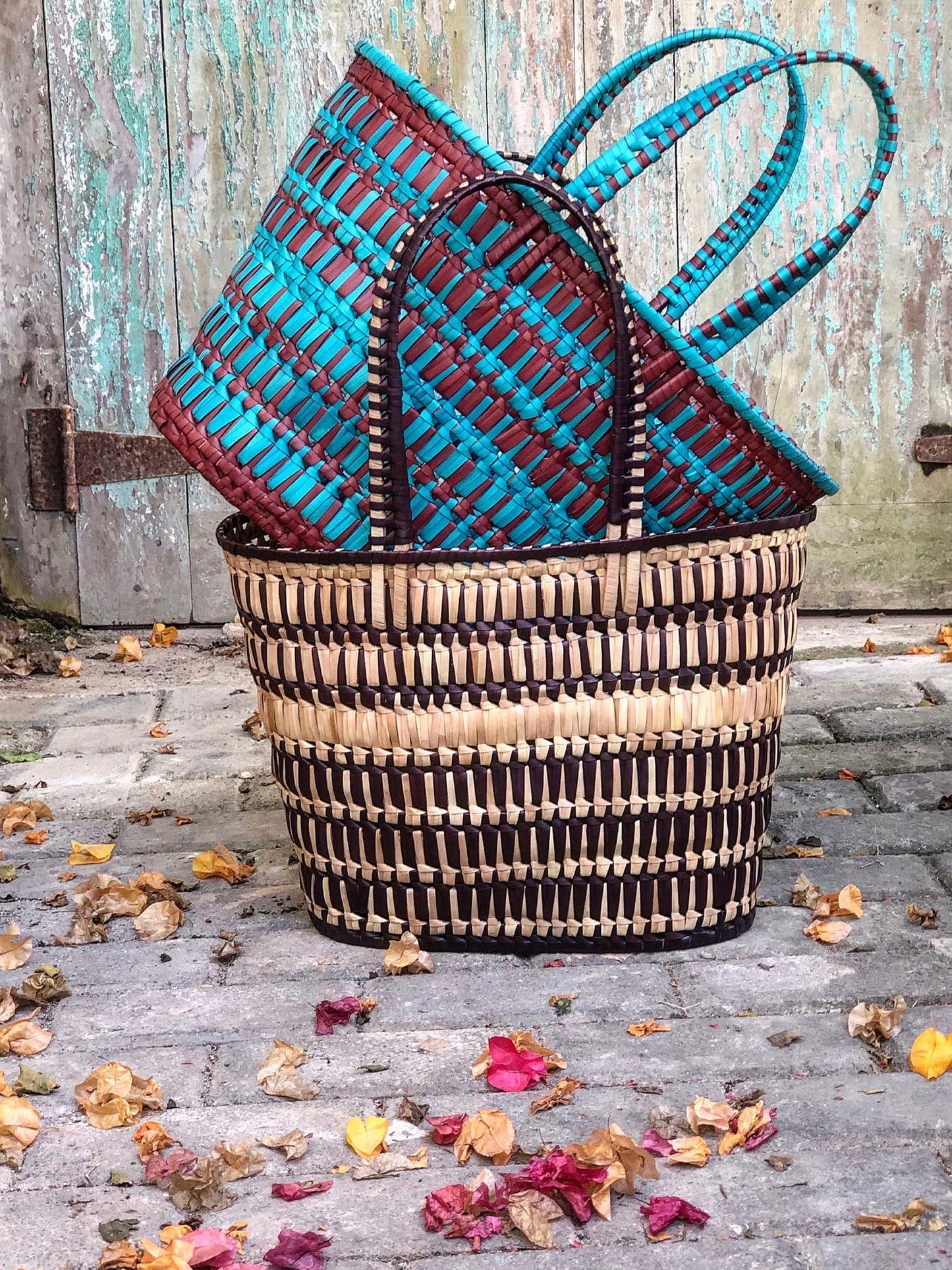 Crumbled Palmyra Bag Turquoise + Maroon